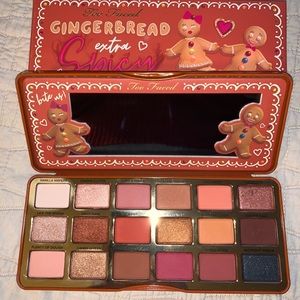 Too Faced Gingerbread Extra Spicy palette